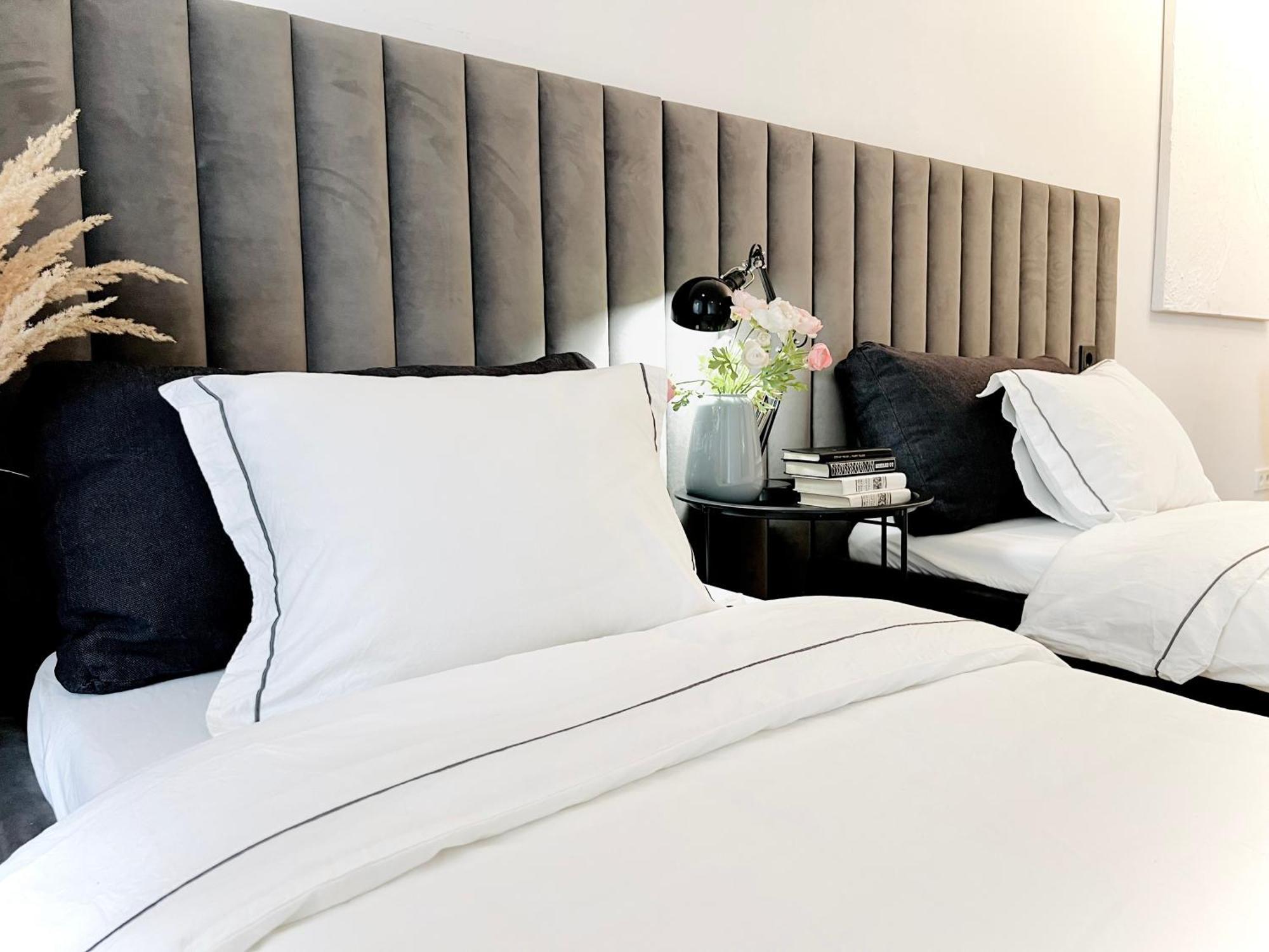 Tomy Old Town Apartments Вильнюс Экстерьер фото