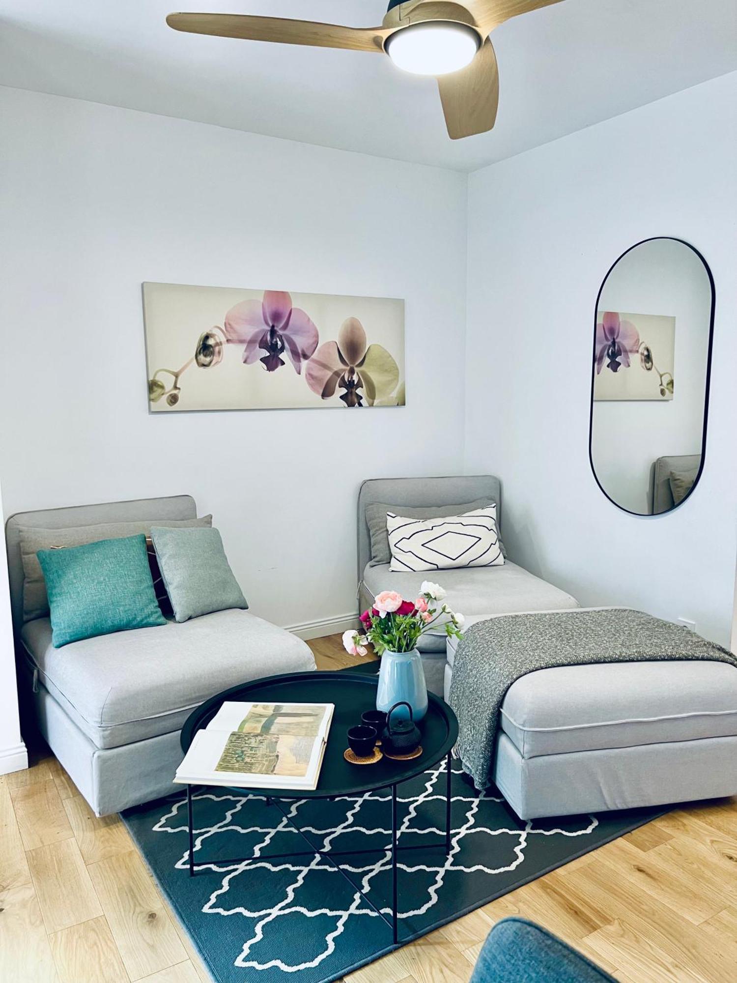 Tomy Old Town Apartments Вильнюс Экстерьер фото